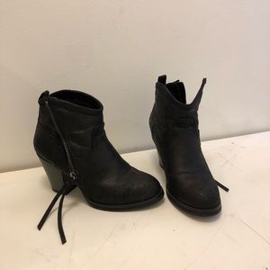 Justfab booties
